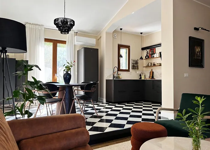 Modern Sea View Villa- Private Garden&beach Access *