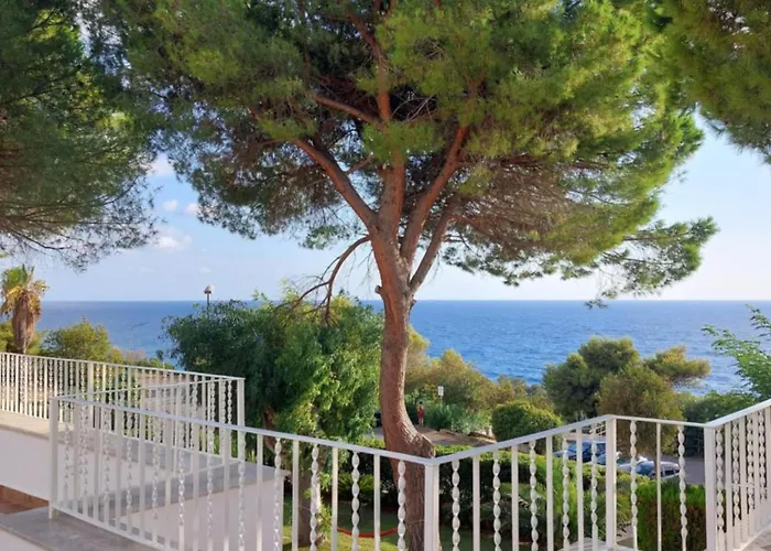 Modern Sea View Villa- Private Garden&beach Access * Scalea