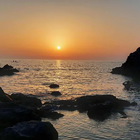 Villa Modern Sea View Villa- Private Garden&beach Access