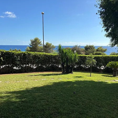 빌라 Modern Sea View Villa- Private Garden&beach Access