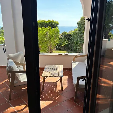 Modern Sea View Villa- Private Garden&beach Access